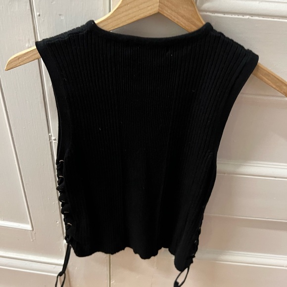 Sweater tank top - Picture 3 of 5